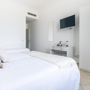 Camera standard con letto king size